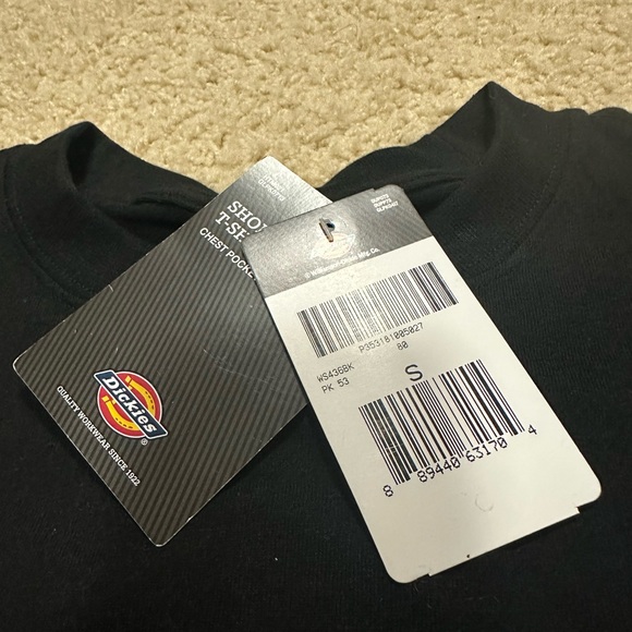 Hand Embroidered Dickies Black Pocket Tee Shirt for Men - Picture 4 of 4